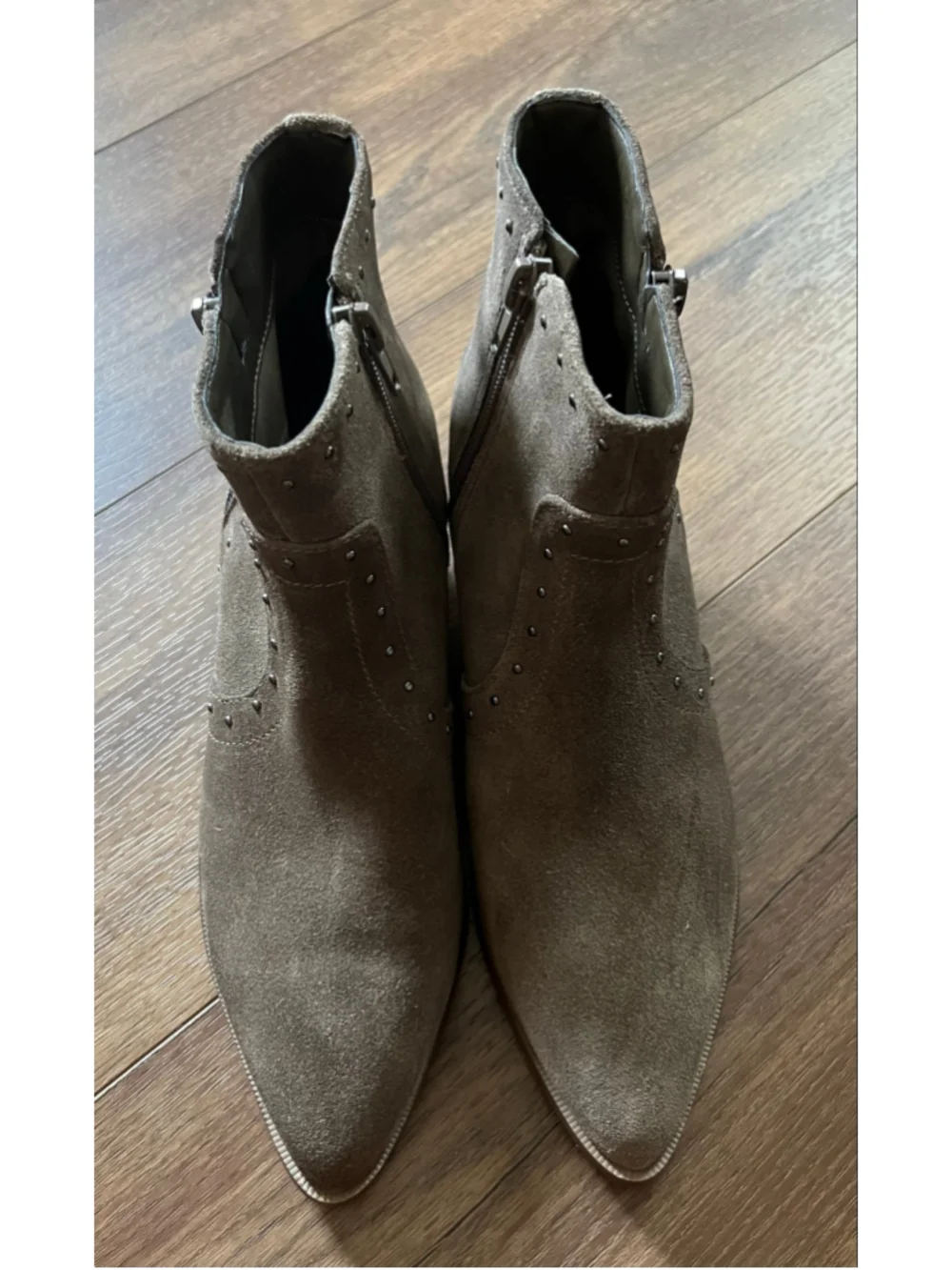 Marc Fisher Wanida Studded Taupe Suede Ankle Boots Size 6